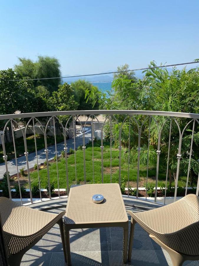 Icon Beach Suites Hotel Sovalye Island 페티예 외부 사진