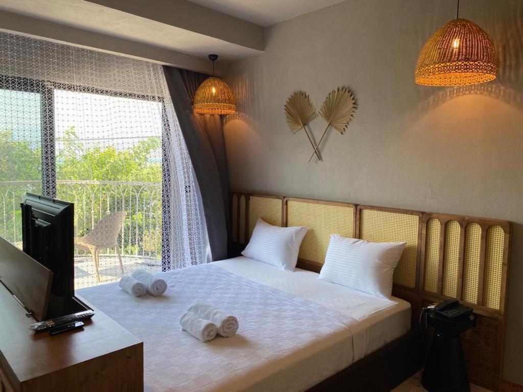 Icon Beach Suites Hotel Sovalye Island 페티예 외부 사진
